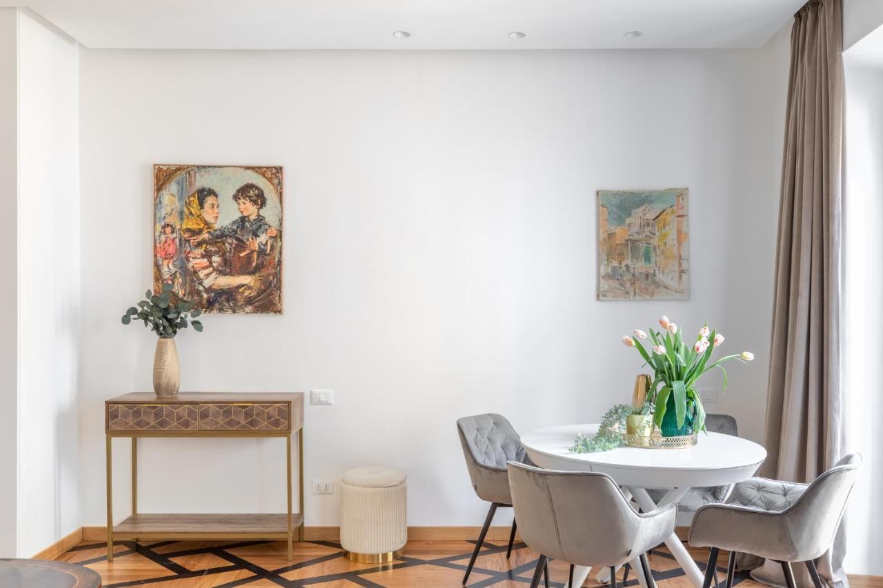 Iflat Luxury Navona Apartment Roma Esterno foto
